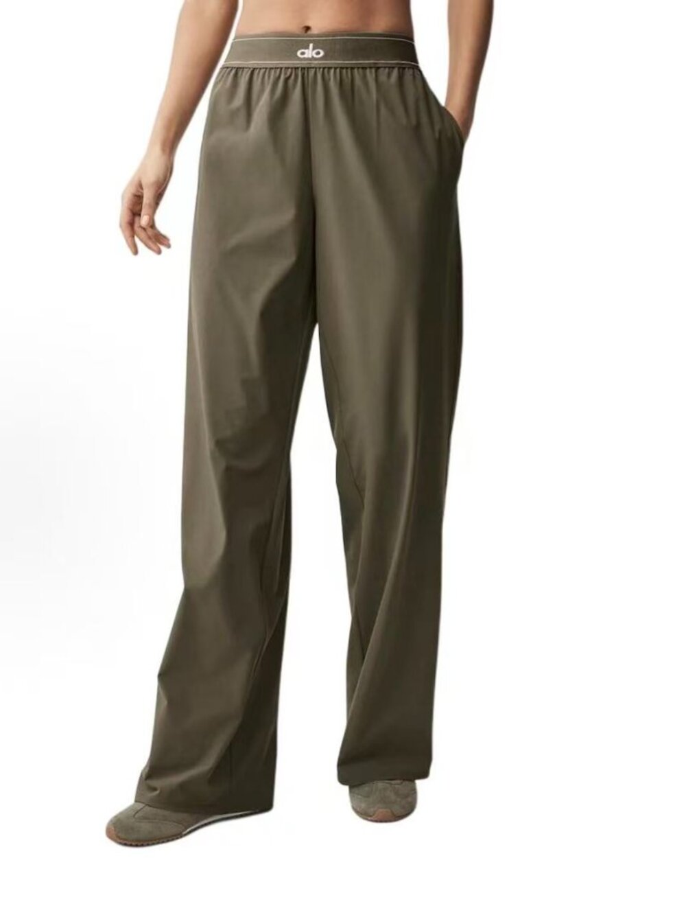 NWT Alo Yoga Suit Up Trouser🎻💕 Regular Olive Wide Leg Pants - Picture 2 of 8